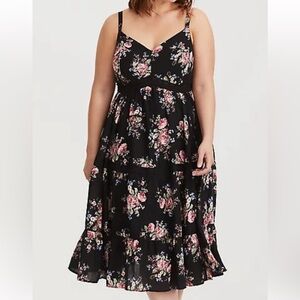 Torrid EUC Black Floral Challis MIDI Dress with Lace Crochet insets